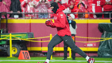 Nov 4, 2024; Kansas City, Missouri, USA; Kansas City Chiefs tight end Peyton Hendershot (88) warms up against the Tampa Bay Buccaneers prior to a game at GEHA Field at Arrowhead Stadium. Mandatory Credit: Denny Medley-Imagn Images