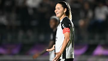 Com seis gols, Gabi Zanotti é a artilheira do torneio