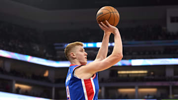 Nov 16, 2024; Sacramento, California, USA; Sacramento Kings guard Kevin Huerter (9) shoots against the Utah Jazz during the first quarter at Golden 1 Center. Mandatory Credit: Darren Yamashita-Imagn Images