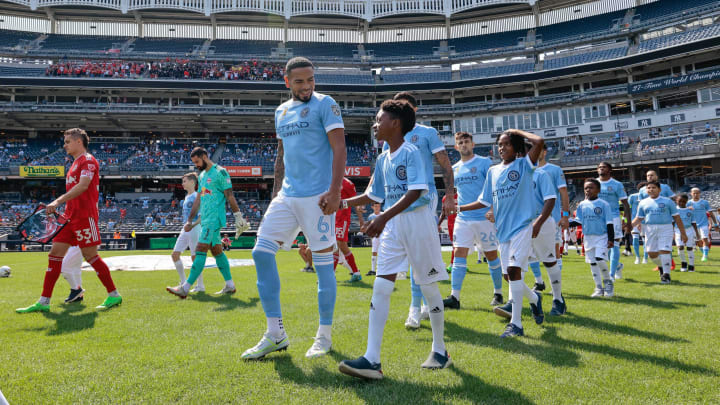 Sep 17, 2022; New York, New York, USA; New York City FC defender Alexander Callens (6) walks on to