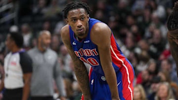 Nov 13, 2024; Milwaukee, Wisconsin, USA;  Detroit Pistons forward Ron Holland II (00) : Jeff Hanisch-Imagn Images
