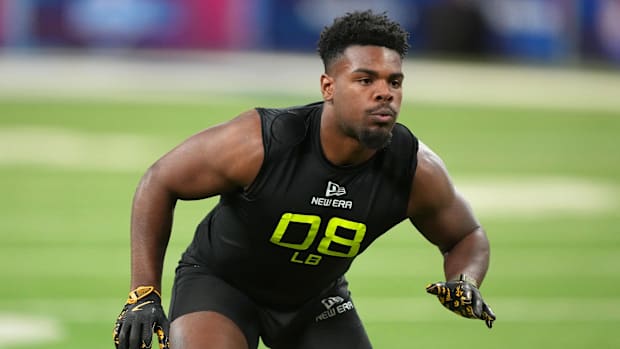 Jay Higgins participates in drills during the 2025 NFL Combine at Lucas Oil Stadium.