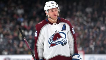 Colorado Avalanche v Columbus Blue Jackets