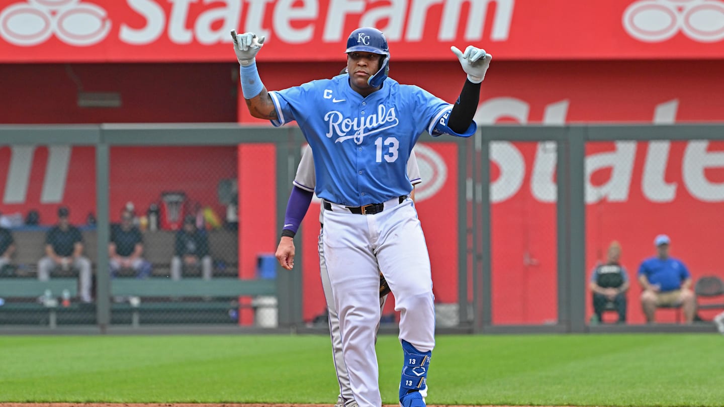 Longtime Kansas City Royals Star Joins Willie Mays in Awesome Baseball History