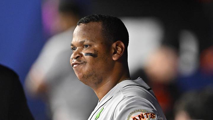 San Francisco Giants infielder Rafael Devers (16).