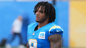 Chargers running back Omarion Hampton