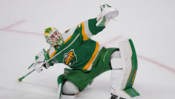 Carolina Hurricanes v Minnesota Wild