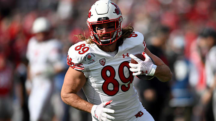 Report: Broncos Sign Multiple Players After Rookie Minicamp