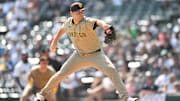 Sep 21, 2025; Chicago, Illinois, USA; San Diego Padres starting pitcher Michael King (34) pitches against the Chicago White Sox during the first inning at Rate Field. Mandatory Credit: Patrick Gorski-Imagn Images