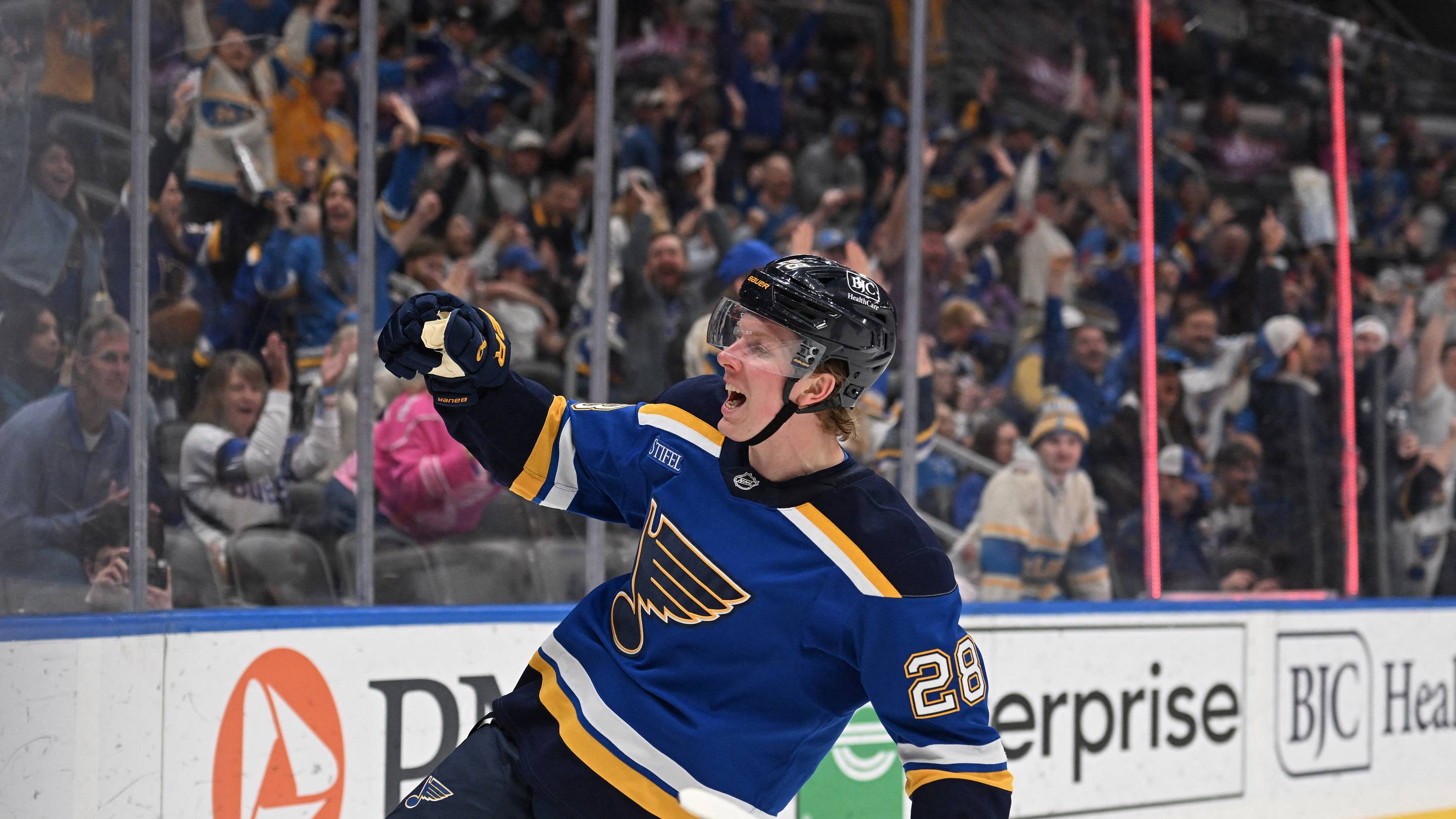 Stenberg and Kaskimaki get their shot with the Blues