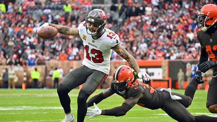 Tampa Bay Buccaneers v Cleveland Browns