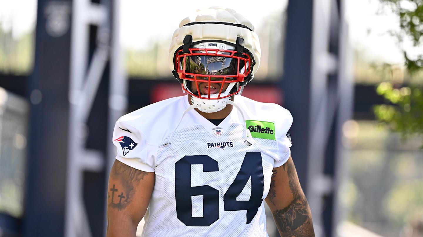 New England Patriots Release Second-Year Offensive Lineman