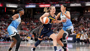 Chicago Sky v Indiana Fever