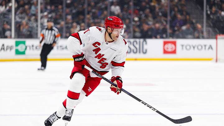 Carolina Hurricanes v Los Angeles Kings
