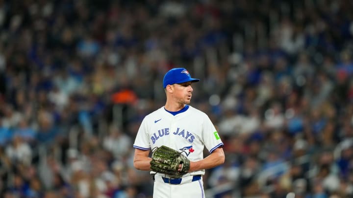 Jun 29, 2024; Toronto, Ontario, CAN;  Toronto Blue Jays pitcher Chris Bassitt (40) sets to pitch against the New York Yankees at Rogers Centre. Mandatory Credit: Kevin Sousa-USA TODAY Sports