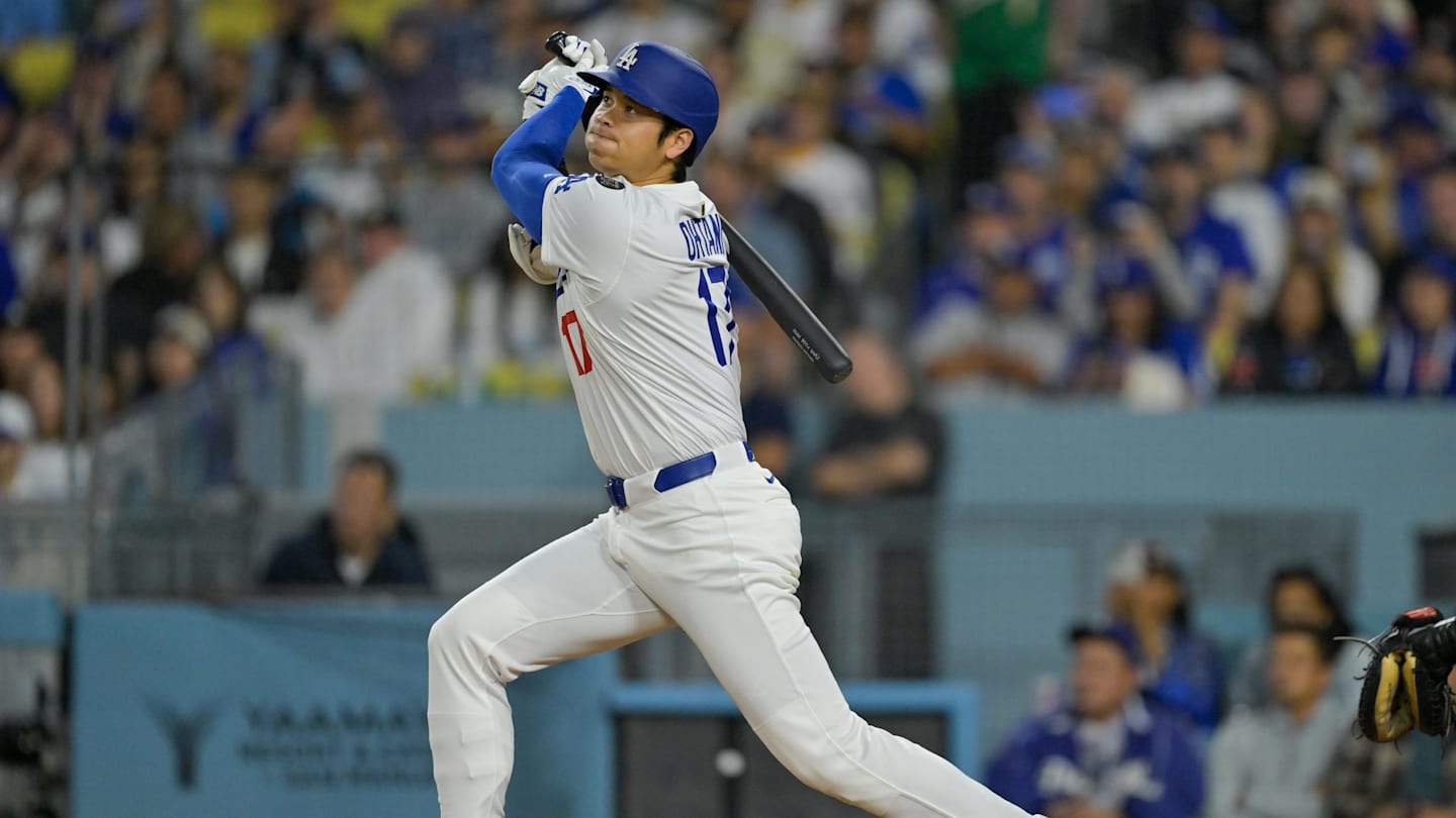 Dodgers Rout Yankees 18-2 in Record Loss