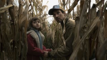 Yuna Bennett as Carlotta Groth and Florian David Fitz as Sven Groth on the set of Das Signal, Courtesy of Netflix 2023