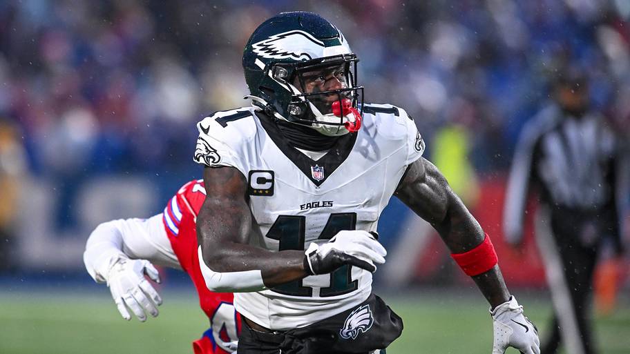 Philadelphia Eagles wide receiver A.J. Brown (11) looks to receive a pass in the first quarter against the Buffalo Bills.