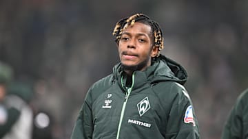 Samuel Mbangula nur von er Bank