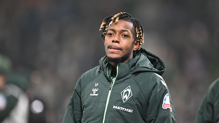 Samuel Mbangula nur von er Bank