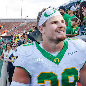 oregon ducks color schedule dan lanning big ten football uniform autzen stadium nike eugene color fans wear dante moore