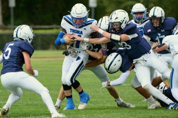 Laguna Blanca vs. Trona in California Varsity high school football showdown - Sep. 16, 2025 