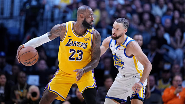 Golden State Warriors v Los Angeles Lakers