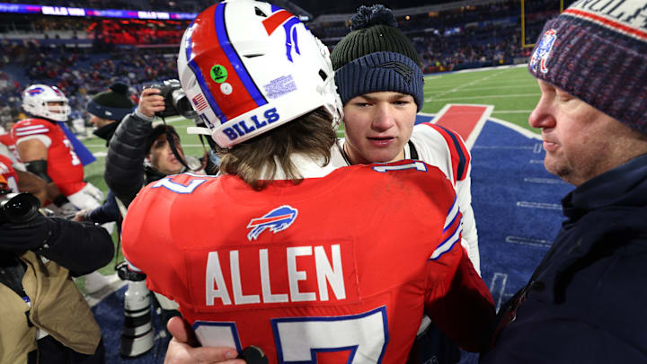 New England Patriots v Buffalo Bills