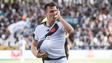 Piton se lesionou recentemente Piton se lesionou recentemente