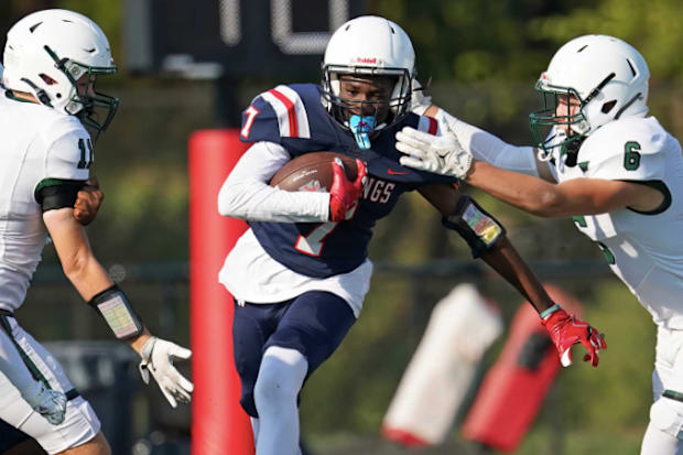 Life Waxahachie vs Canton in Texas Varsity high school football showdown - Sep. 4, 2025 