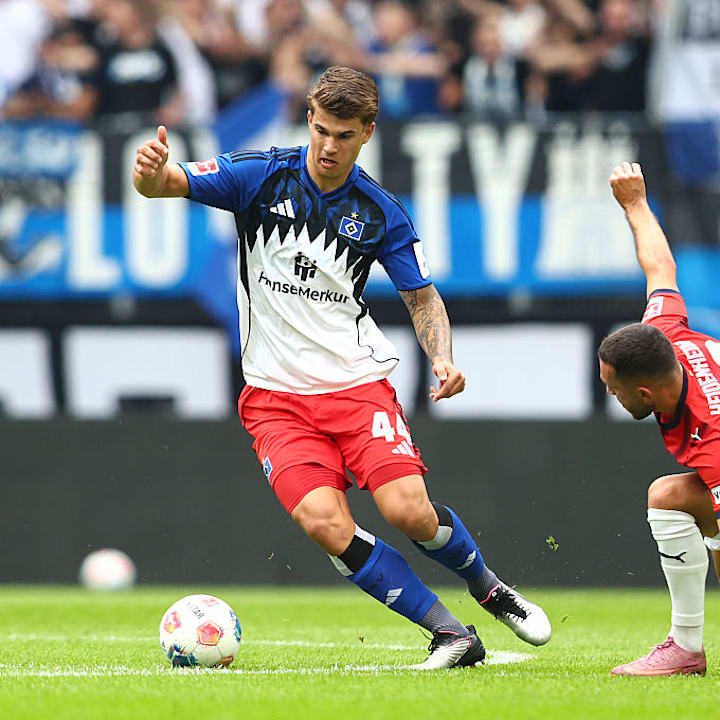 Trotz seines jungen Alters schlug Luka Vuskovic beim HSV bereits voll ein