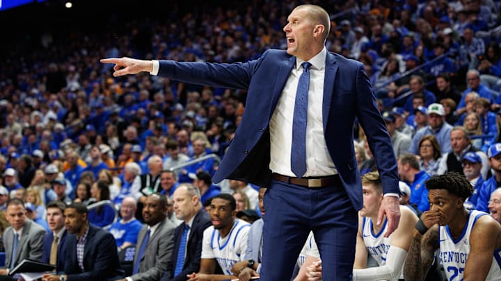 Kentucky Wildcats head coach Mark Pope