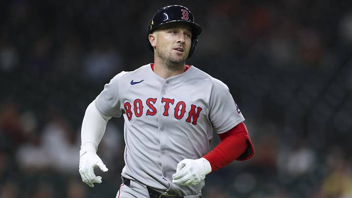 Alex Bregman Projected For Huge Deal After Red Sox Opt-Out