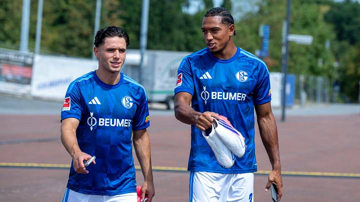 Anton Donkor (re.) im Gespräch mit Soufiane El-Faouzi Anton Donkor (re.) im Gespräch mit Soufiane El-Faouzi