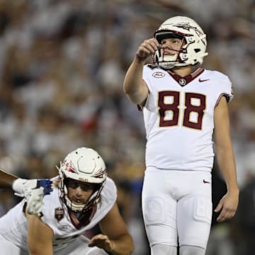 Sep 28, 2024; Dallas, Texas, USA; Florida State Seminoles place kicker Ryan Fitzgerald (88) in action during the game between the Southern Methodist Mustangs and the Florida State Seminoles at Gerald J. Ford Stadium. Mandatory Credit: Jerome Miron-Imagn Images