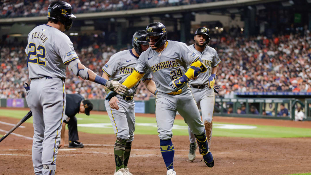 Milwaukee Brewers v Houston Astros