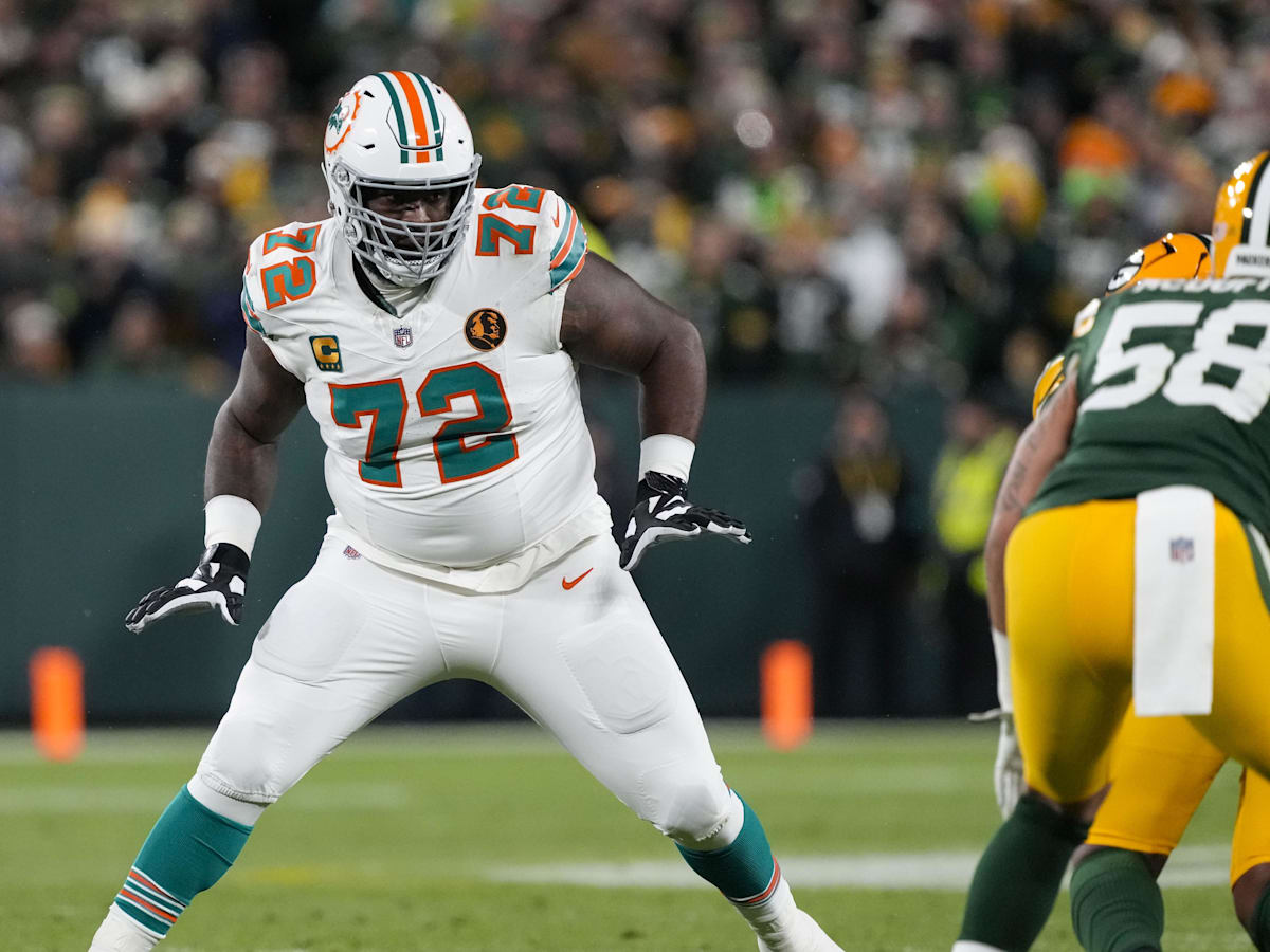 Friday Miami Dolphins Mailbag: Chris Grier, Aaron Rodgers, Terron Armstead, and More