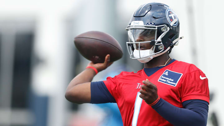 Tennessee Titans OTA Offseason Workouts