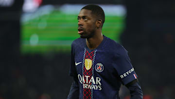 Ousmane Dembélé démarre comme titulaire. Ousmane Dembélé démarre comme titulaire.