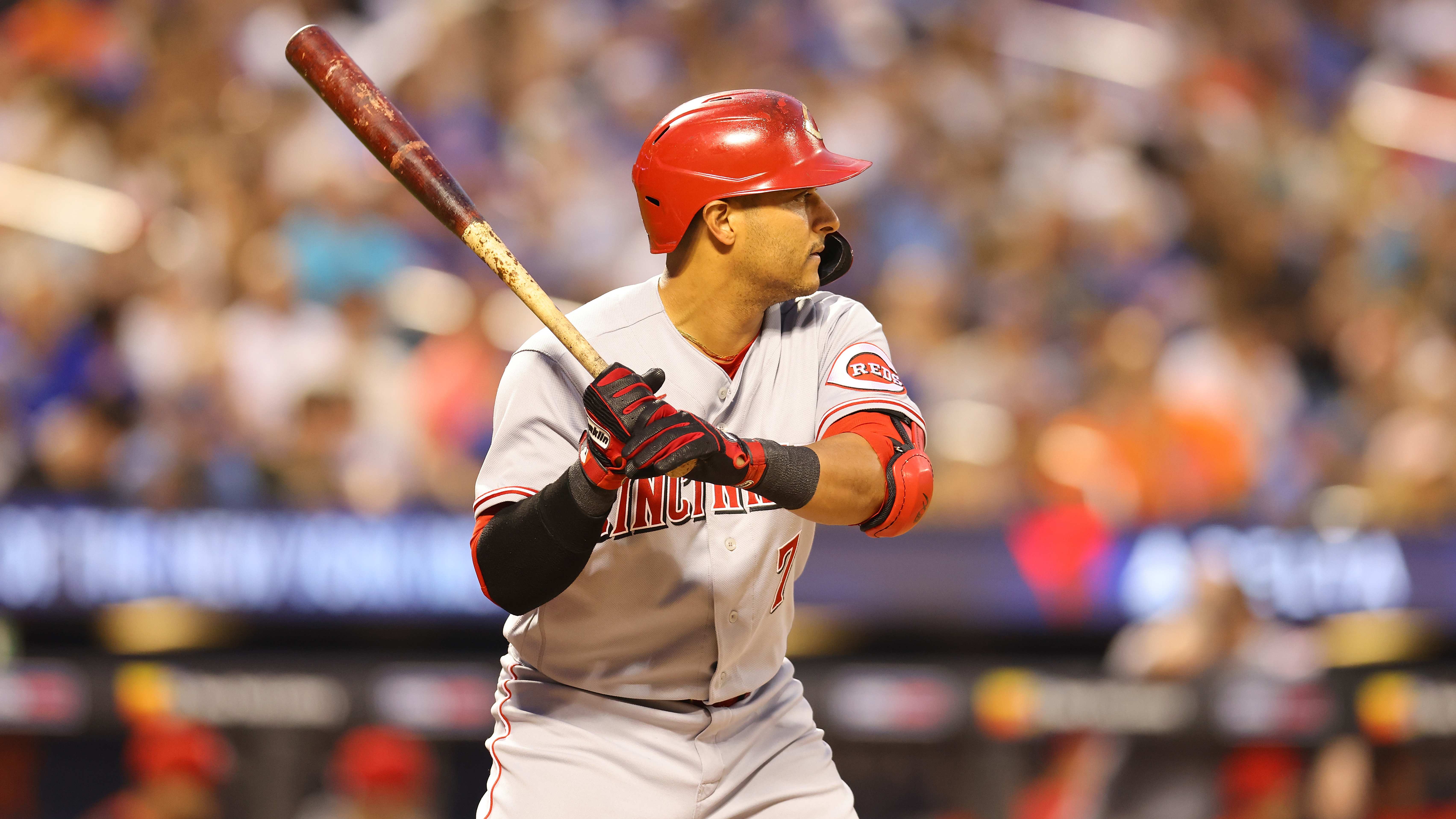 Hot-hitting Donovan Solano leads the slumping Reds into D.C. to battle the  Nationals