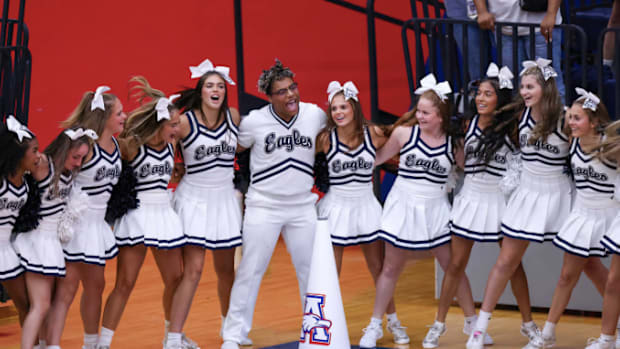 Allen Eagles (TX) Cheer Squad