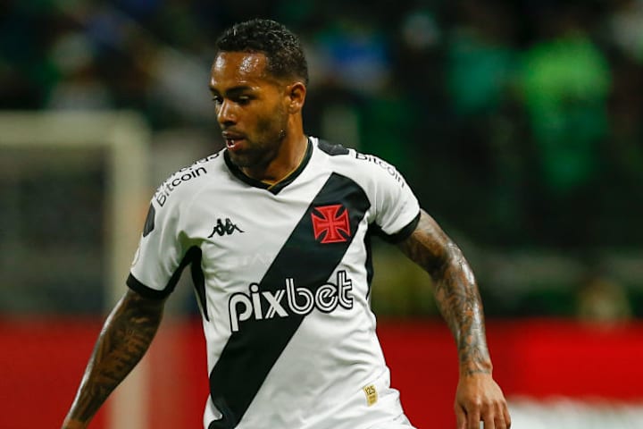 Alex Teixeira