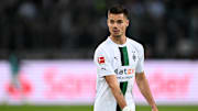 Julian Weigl kann sich einen Verbleib am Niederrhein sehr gut vorstellen