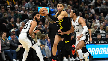 San Antonio Spurs v Utah Jazz