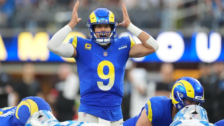 Dec 14, 2025; Inglewood, California, USA; Los Angeles Rams quarterback Matthew Stafford (9) calls a play during the third quarter against the Detroit Lions at SoFi Stadium. Mandatory Credit: Kirby Lee-Imagn Images