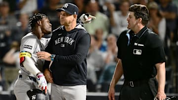 Jazz Chisholm Jr. fue expulsado por el umpire John Bacon