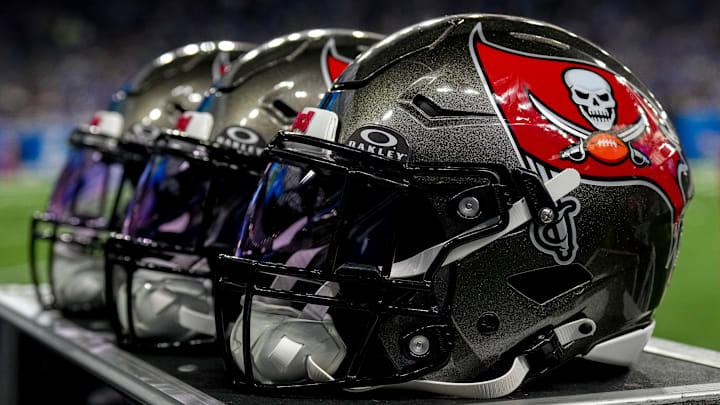Tampa Bay Buccaneers training camp battles are underway. 