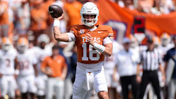 Arch Manning, UTEP v Texas