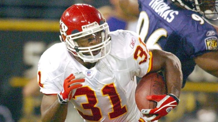 Kansas City Chiefs running back Priest Holmes