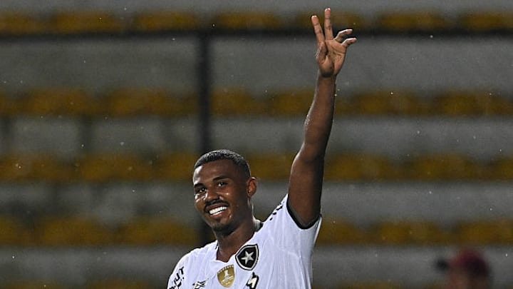 FBL-LIBERTADORES-CARABOBO-BOTAFOGO